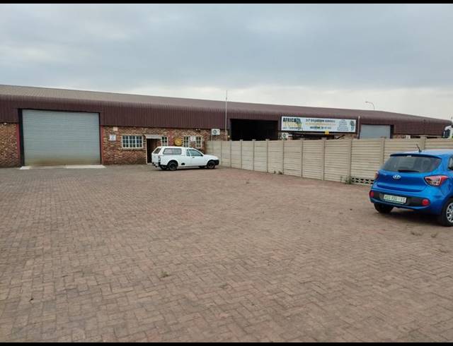 BUSINESS PROPERTY TO RENT IN VAALPARK